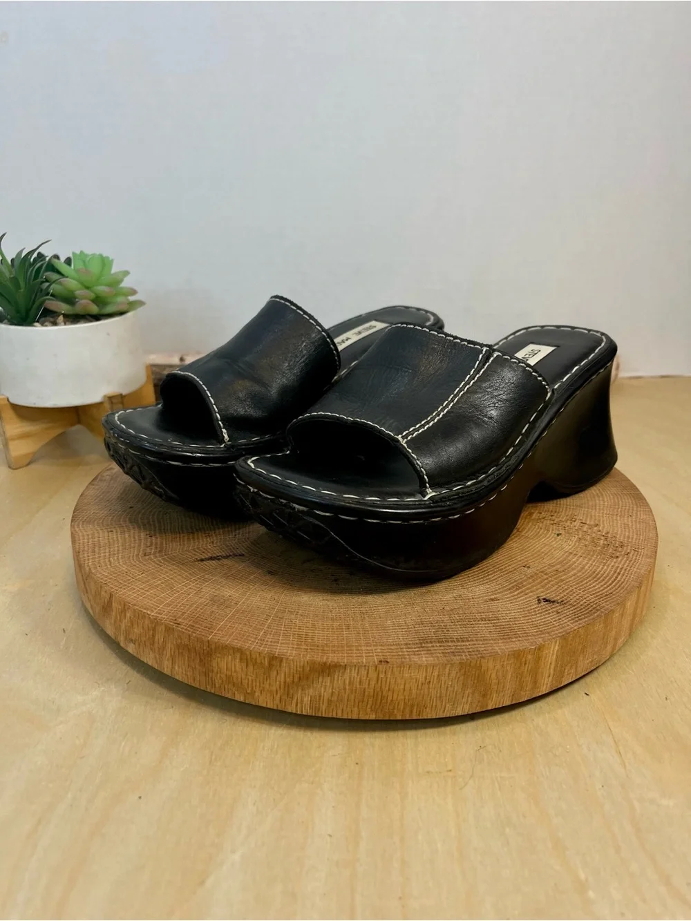 Steve Madden Vintage Ignite Platform Wedge Slides - Black Leather - Size 6.5B - Picture 9 of 16